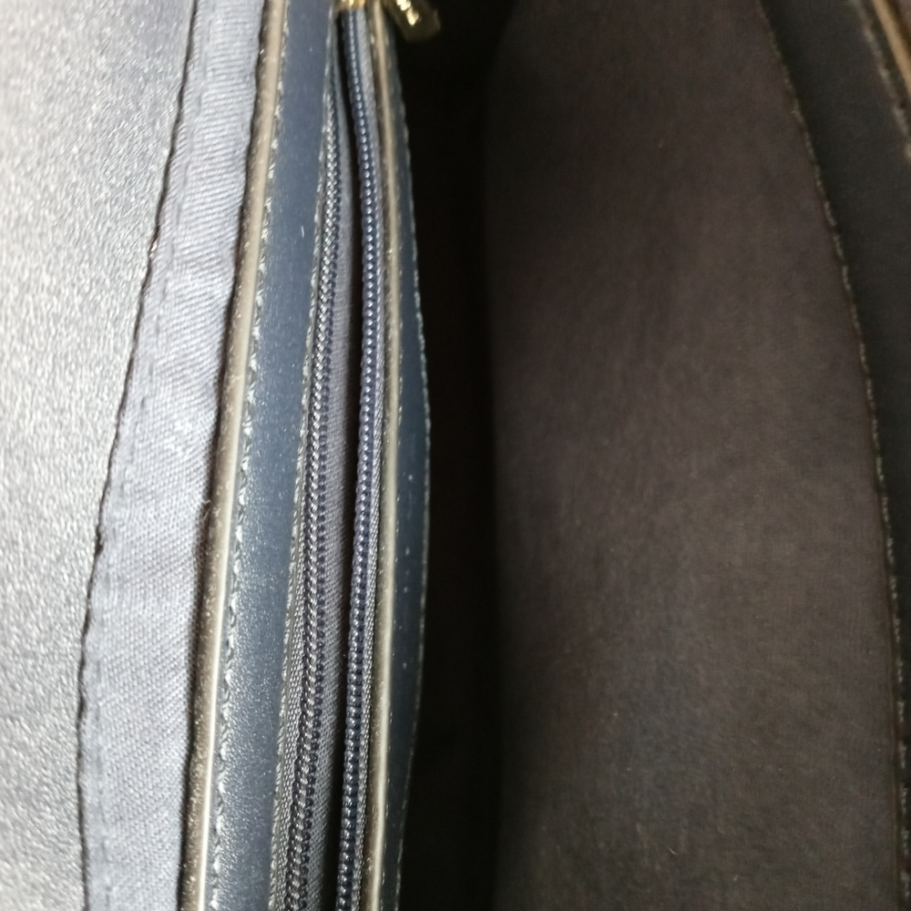 Navy Three Pocket Faux Leather Crossbody Purse - Picture 7 of 11